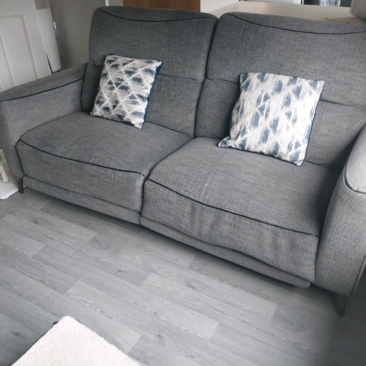 two electric reclining sofas - Image 1
