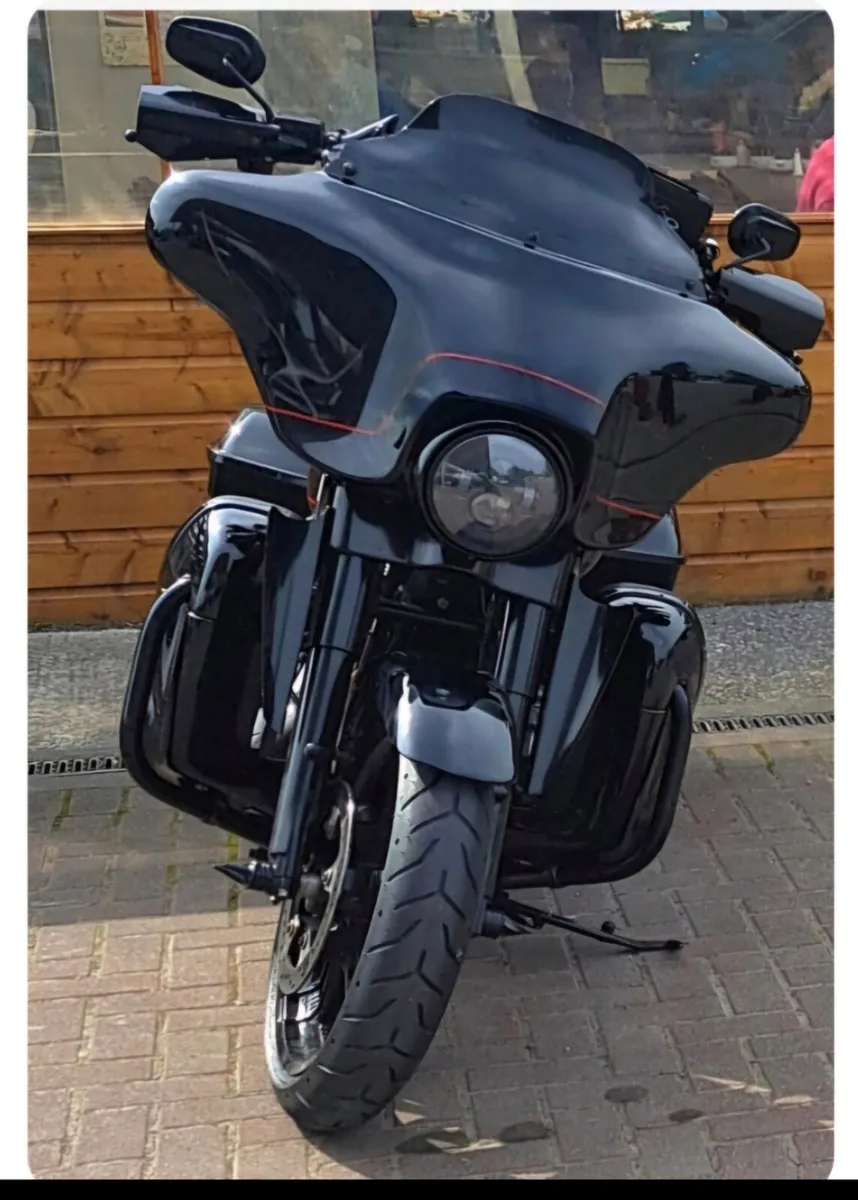 Harley-davidson street glide - Image 1
