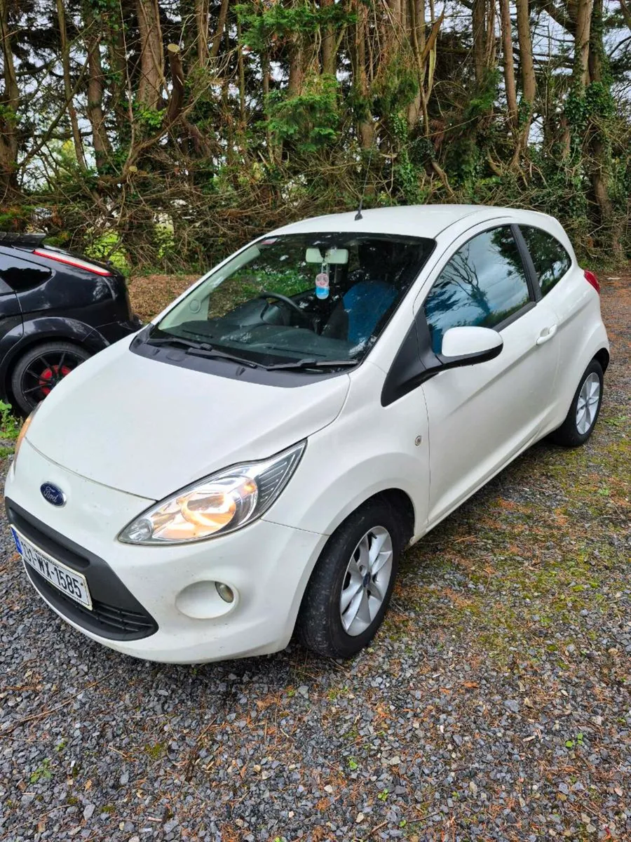 Car - Image 2