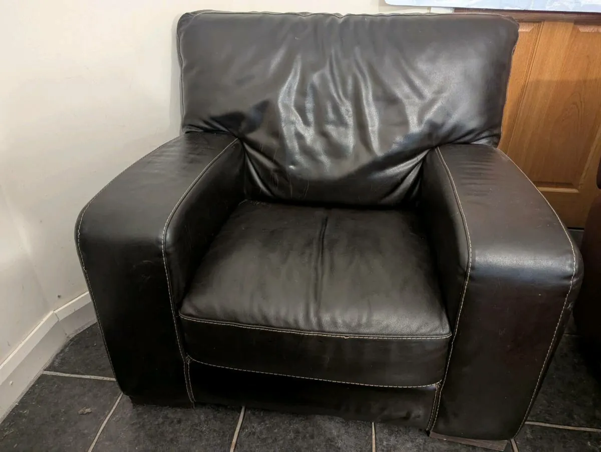 Sofa/Couch & Armchair - Image 4