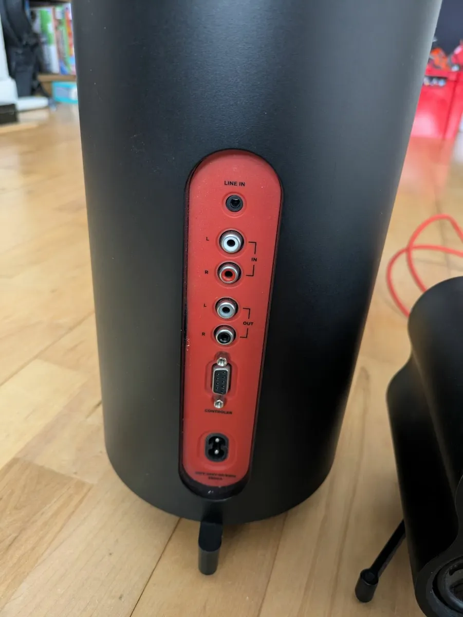 Logitech Speakers Z553 - Image 1