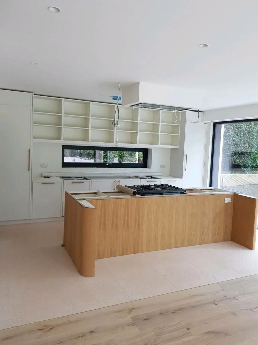 Furniture assembly service - Image 1