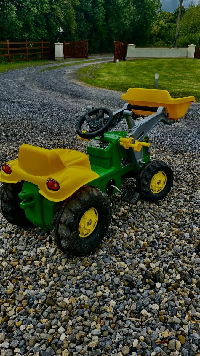 Toy tractor - Image 2