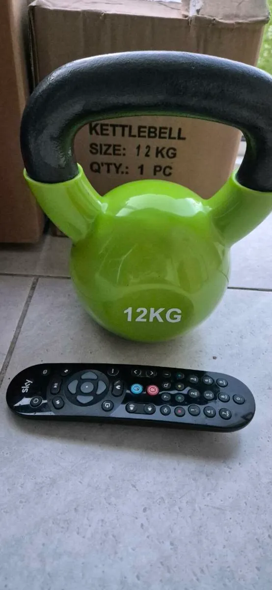 Brand new 12kilo cast iron kettlebell - Image 1