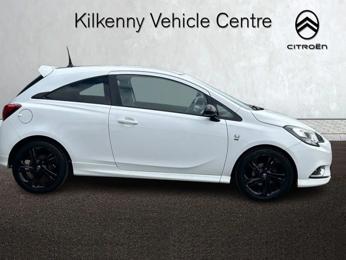 Opel Corsa Limited Edition 90ps 3DR - Image 3