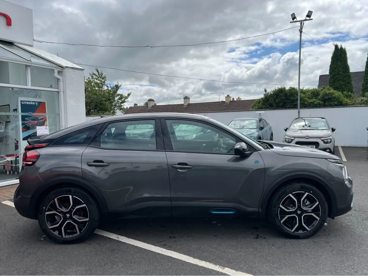 Citroen C4 Efeel Pack 50kwh 136BHP (pre Reg) - Image 2