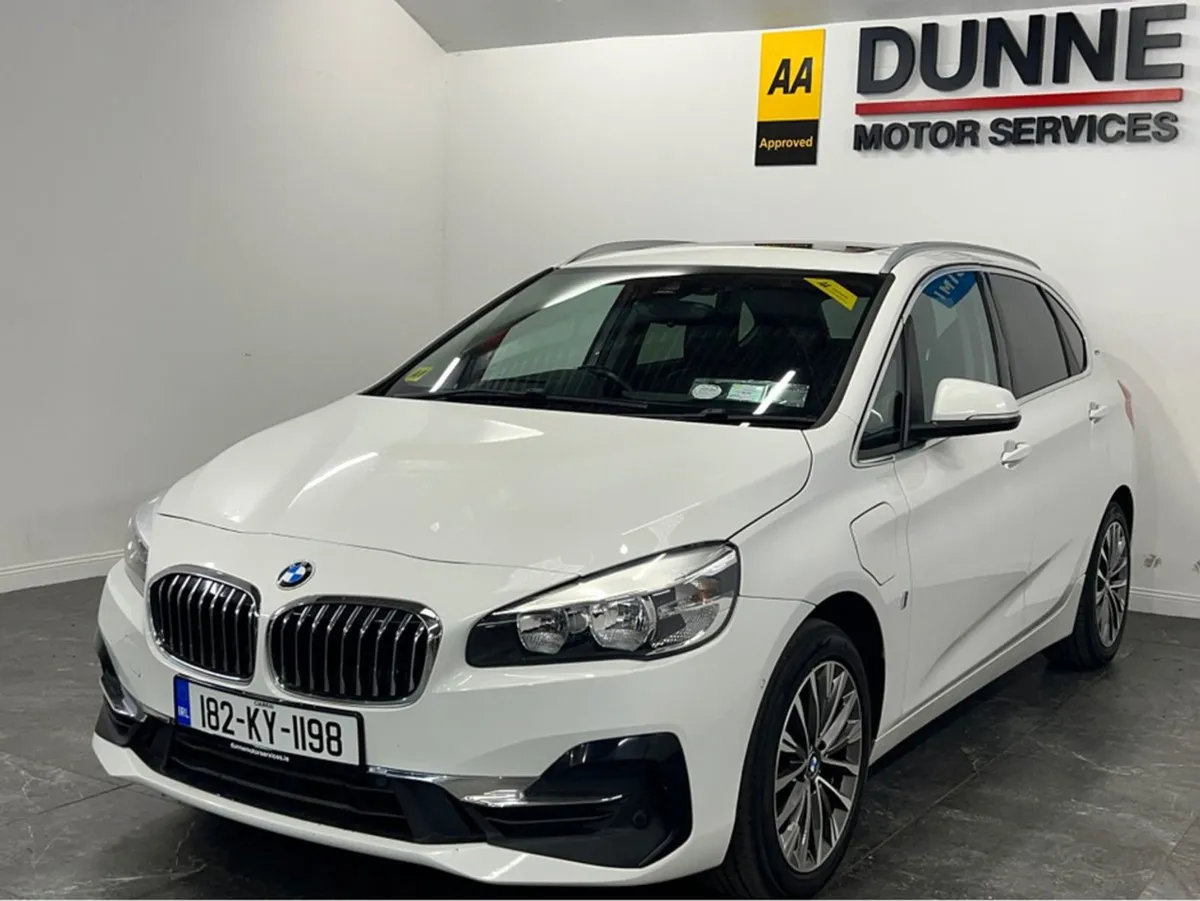 BMW 2 Series PAN Roof great Spec 225 F45 XE Luxur - Image 4