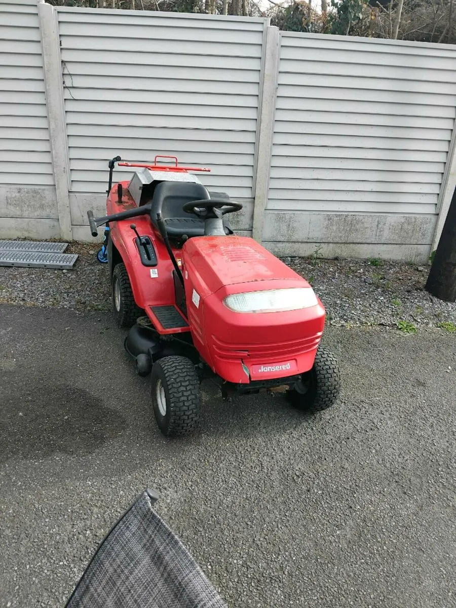 Ride on lawnmower - Image 3