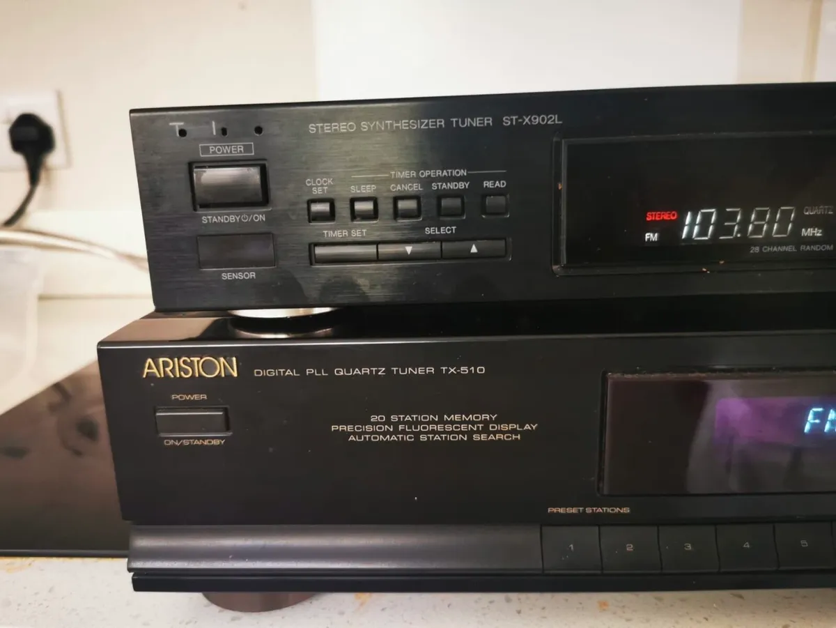 2 Tuners ( Technics and Ariston ) - Image 1