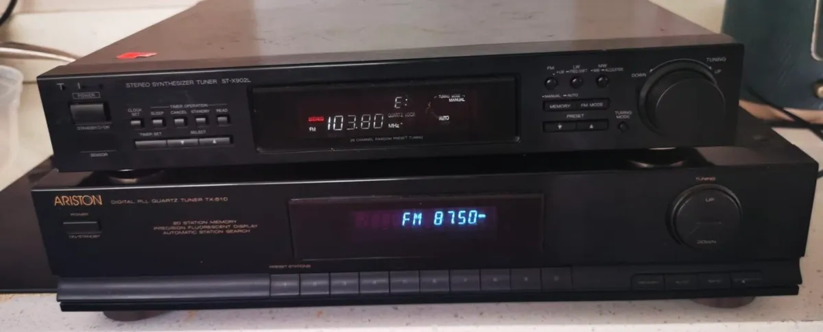2 Tuners ( Technics and Ariston ) - Image 3