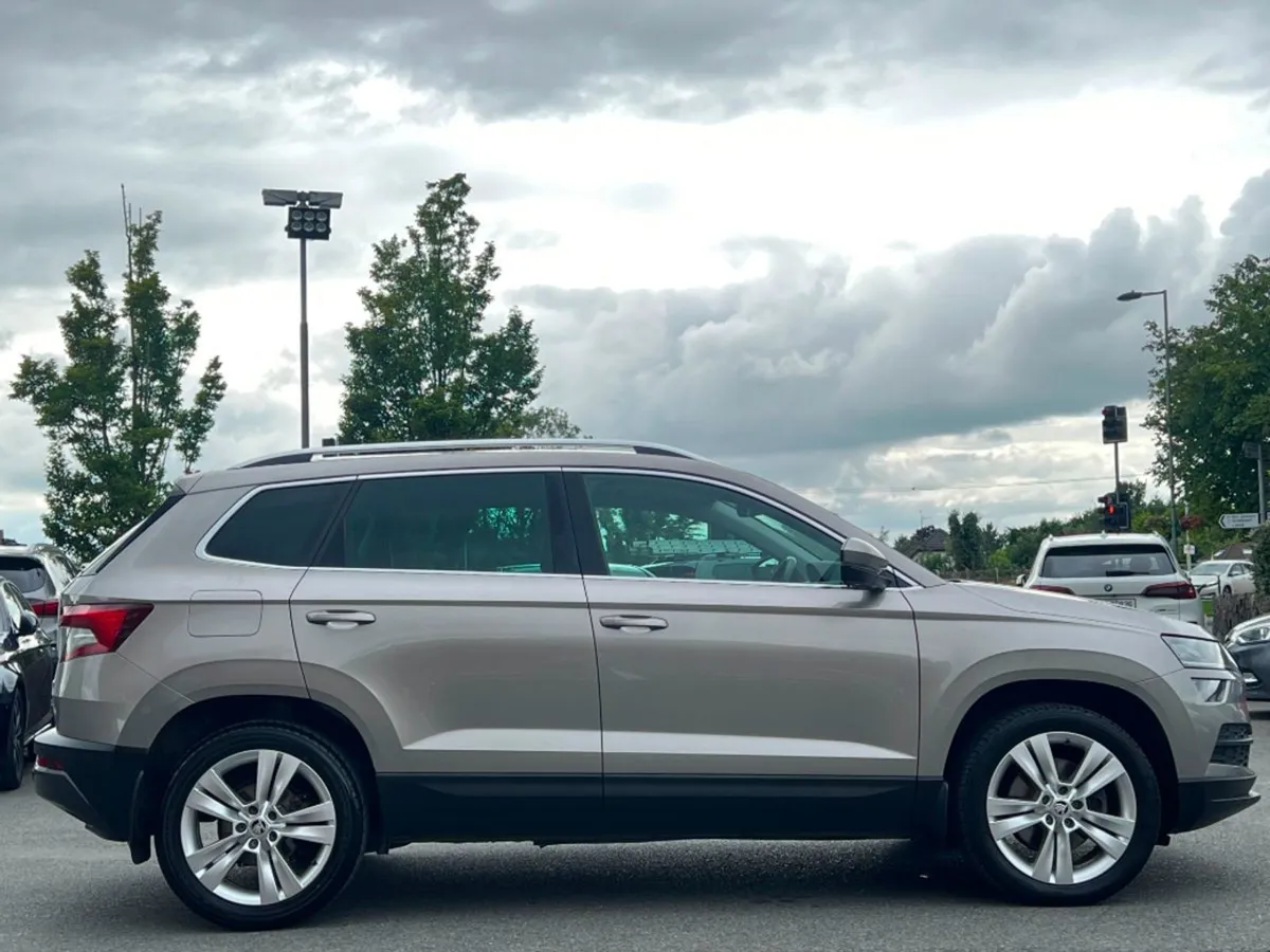 Skoda Karoq Style 2.0 TDI 150HP 4X4  high Spec - Image 4