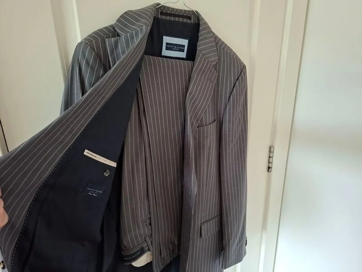Tommy Hilfiger Suit - Image 4
