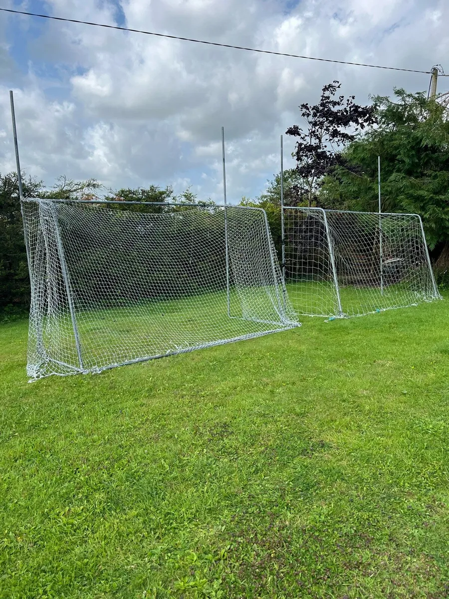Football goalposts - Image 1