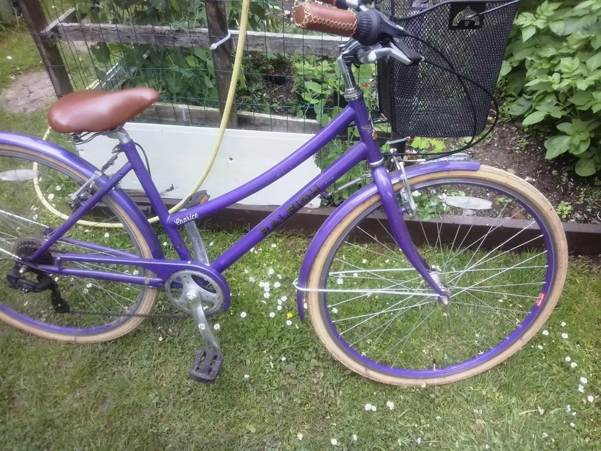 Ladies bike - Image 1