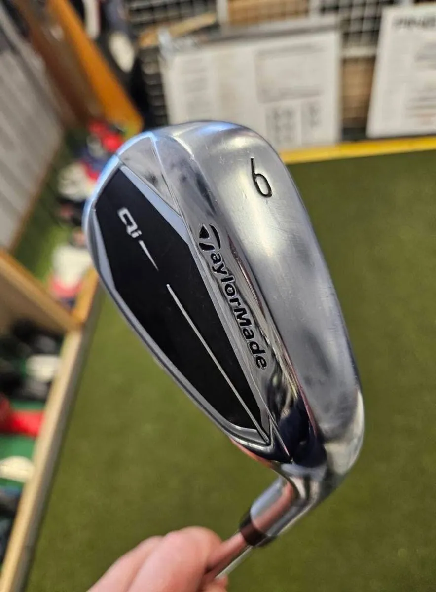 Taylormade Qi Irons - Image 4