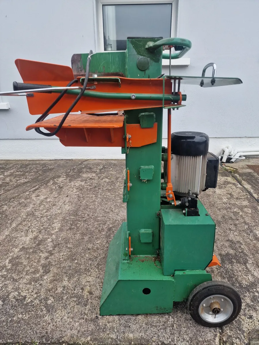 Log Splitter - Image 4