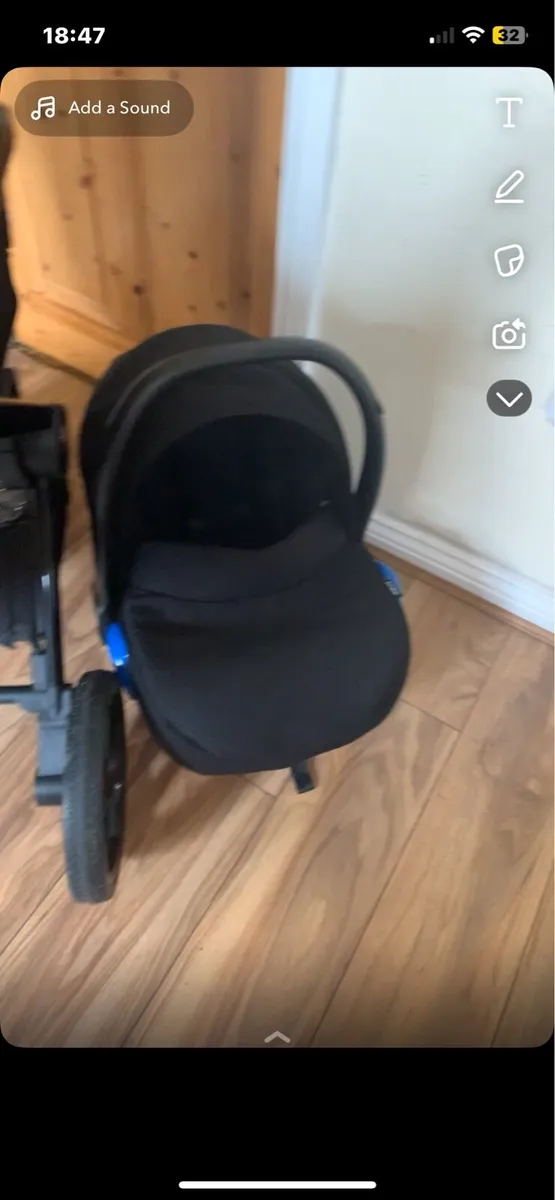 3in1 Venicci buggy - Image 4