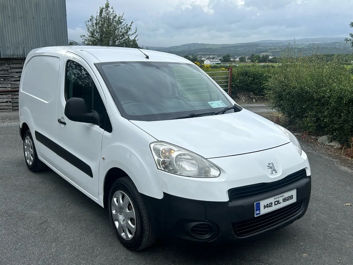 2014 Puegeot Partner 3 Seater - Image 3