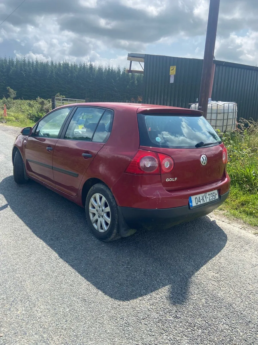 Volkswagen Golf 1.4 petrol and Toyota yaris1.0 - Image 1