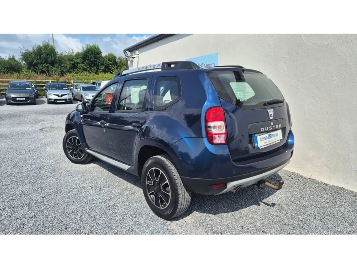 Dacia Duster Prestige Auto - Image 3