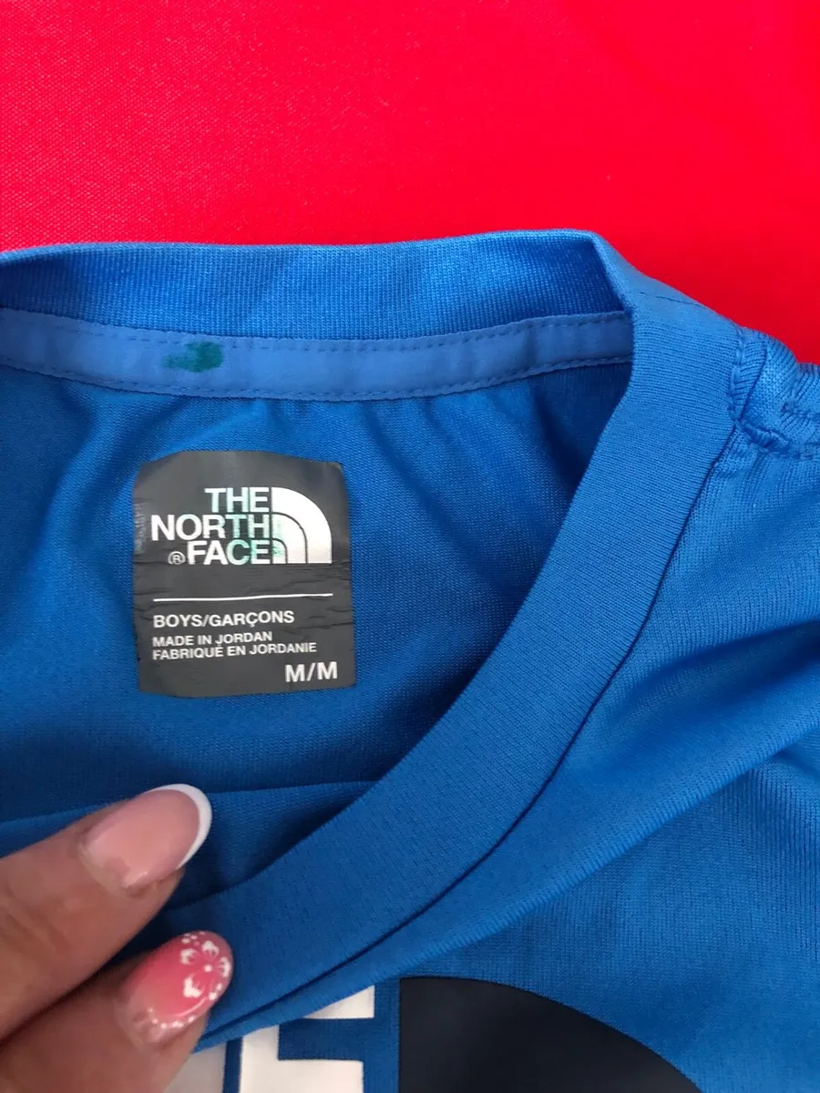 Boys northface teeshirt size M €10 - Image 2