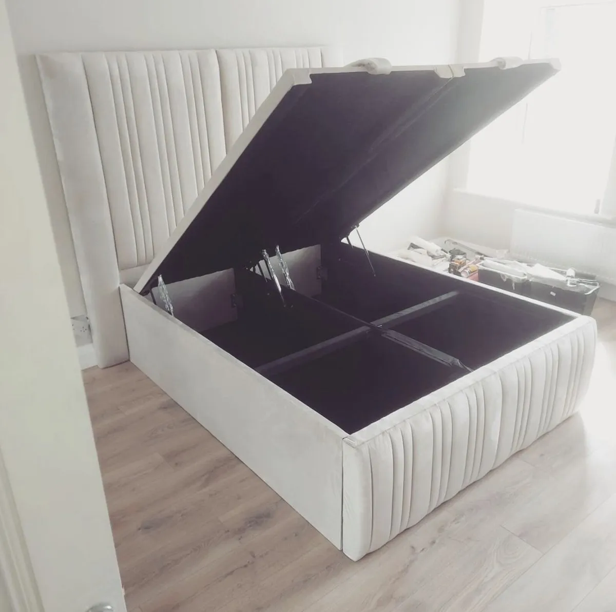 Ottoman Beds - Image 4