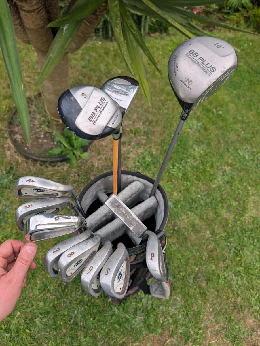 Adult set of Golf clubs must go today - Image 2