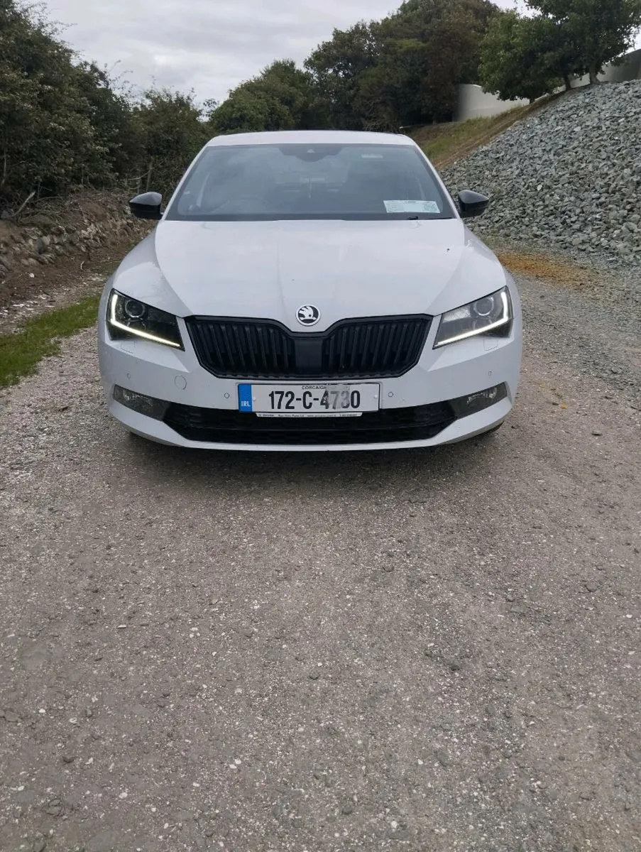 Skoda superb sportline - Image 1