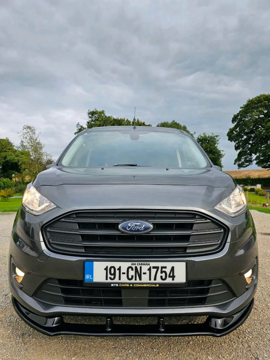 2019 Ford Transit Connect Trend - Image 3
