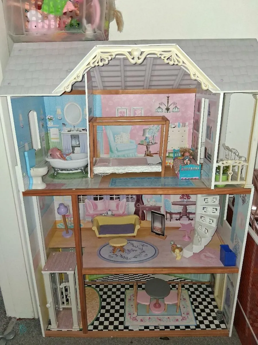 Dolls house