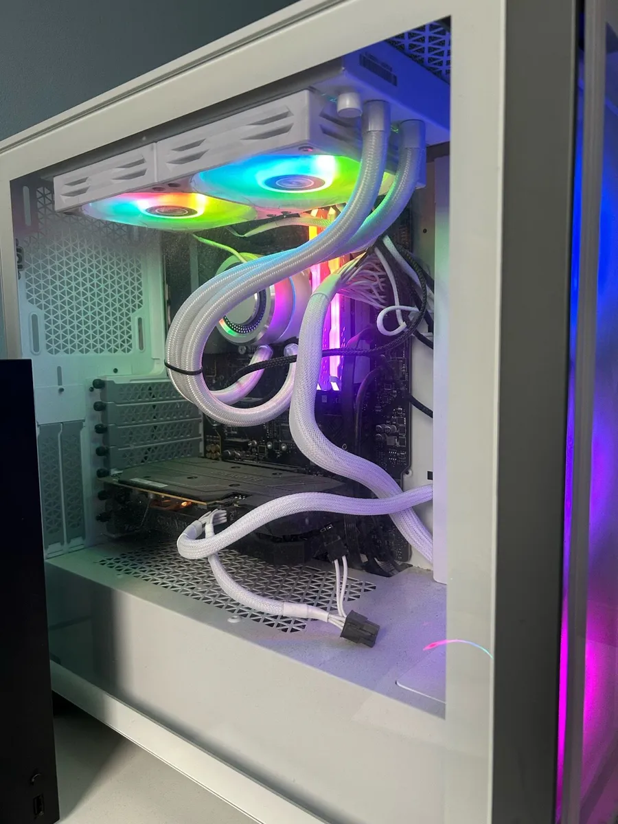 Gaming pc - Image 1