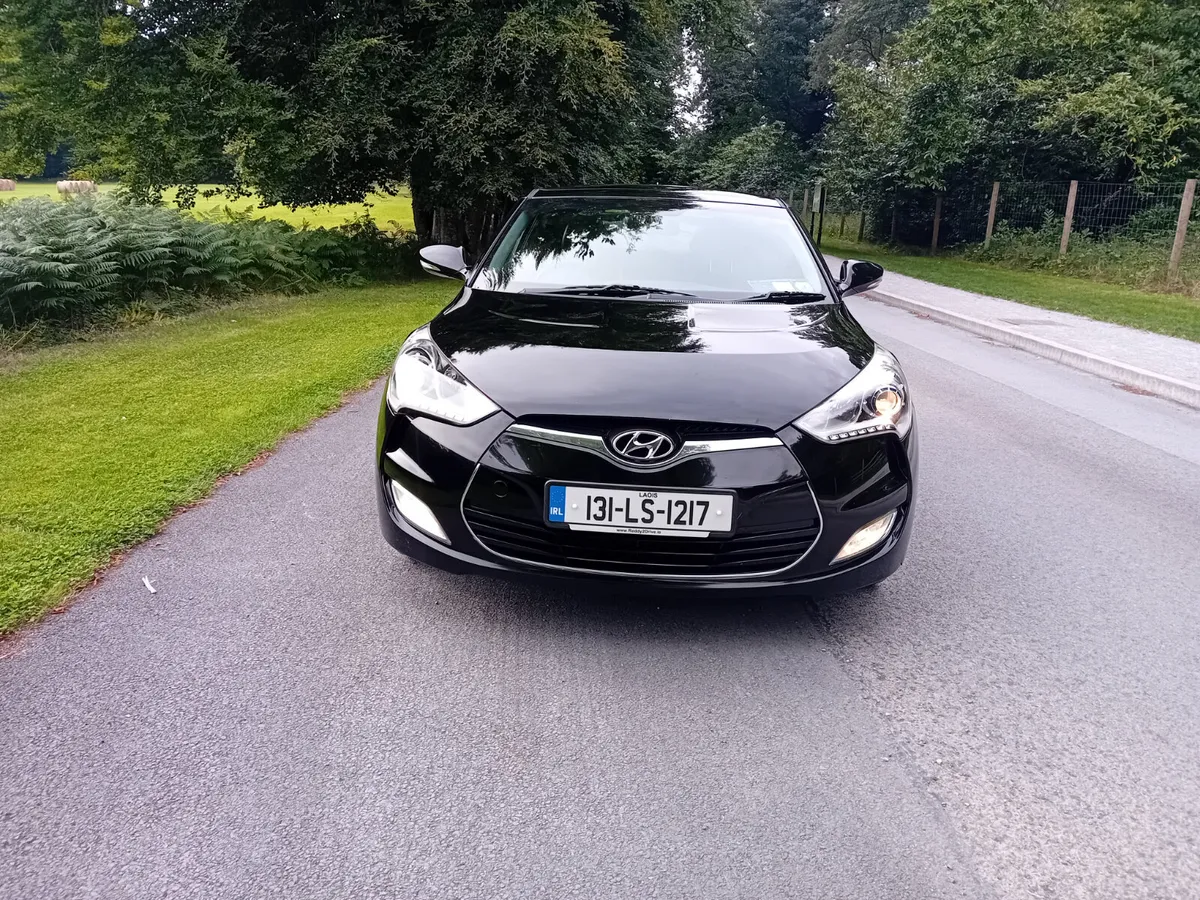 131 HYUNDAI VELOSTER  1.6 GDI SPORT 6 SPEED 101K - Image 2