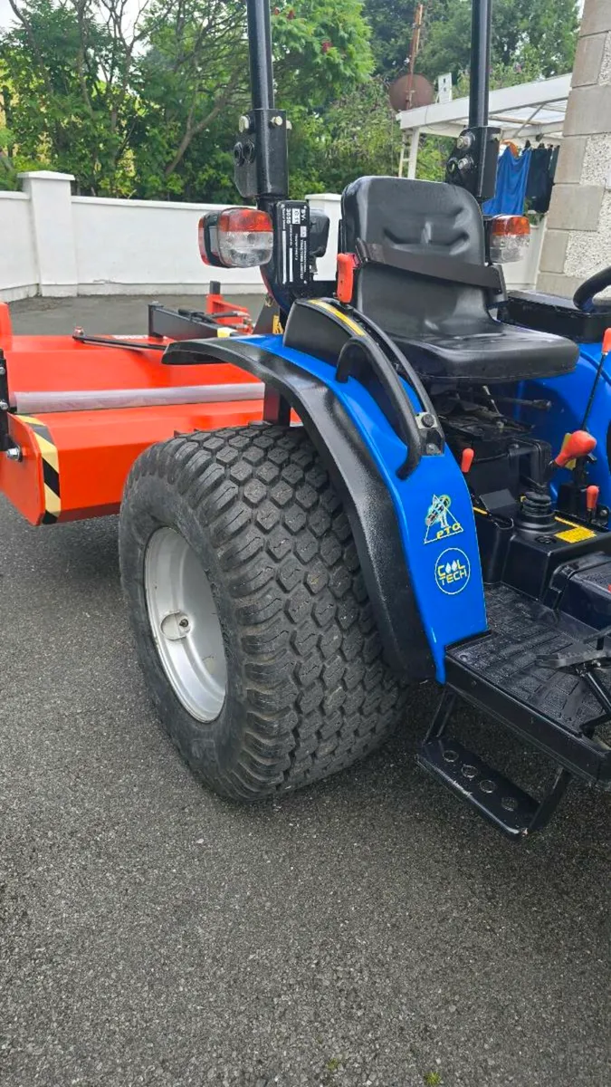 26hp compact tractor - Image 3