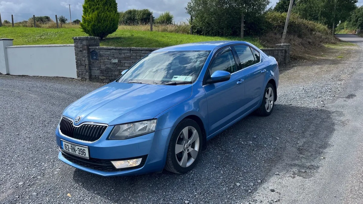 Skoda Octavia Style 1.6 TDI DSG - Image 3