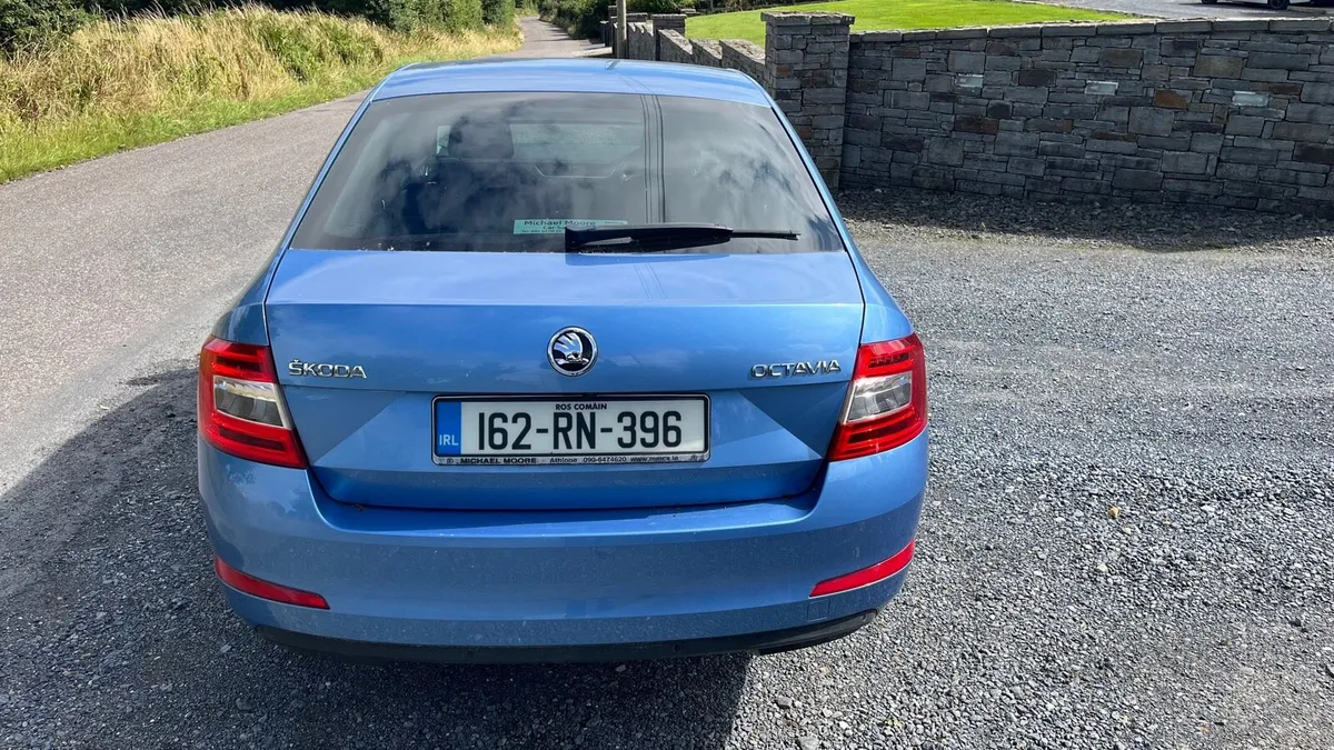 Skoda Octavia Style 1.6 TDI DSG - Image 4