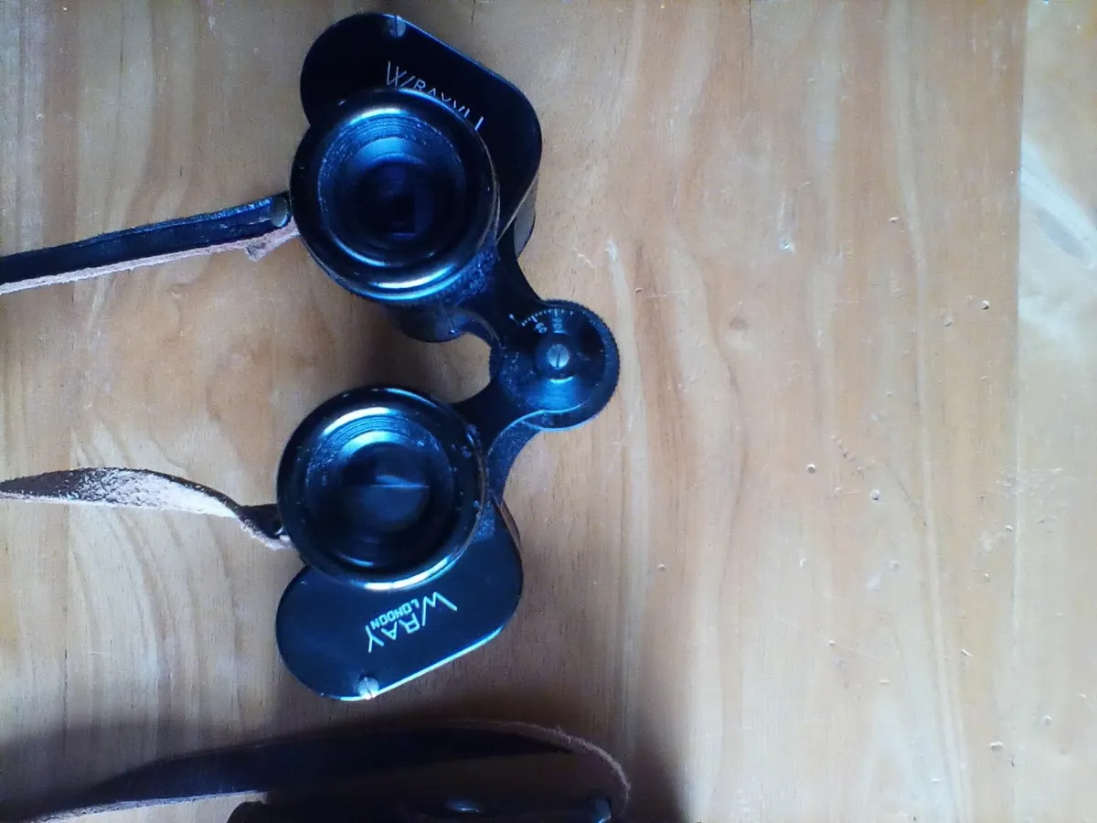 Vintage binoculars - Image 3