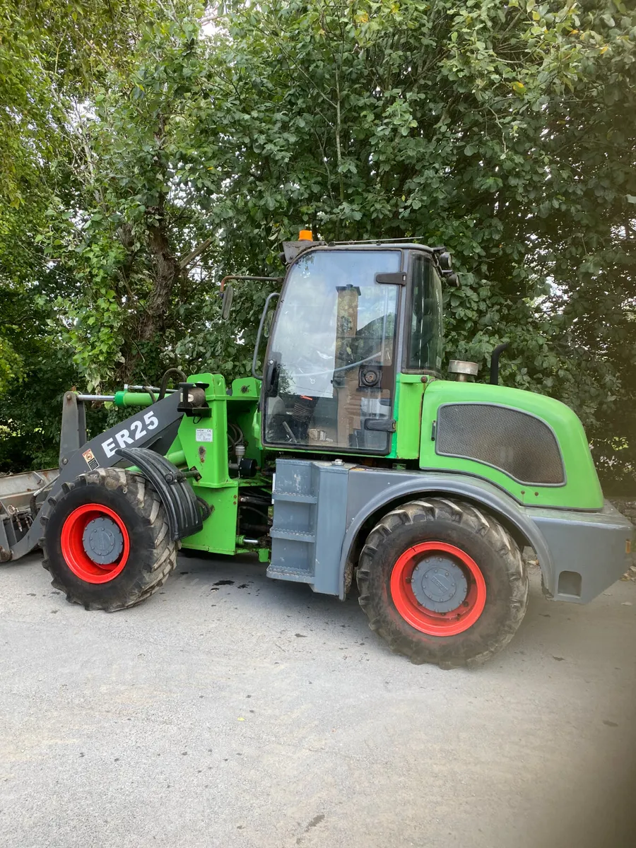 Everun ER25 Loader For Sale - Image 1