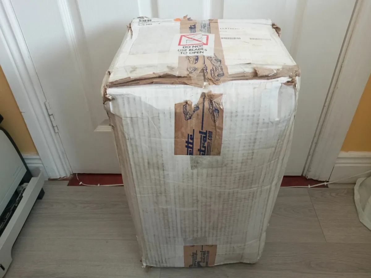 Delivery - Corvette 63 to 67 Car Cover Mosom Cover - Image 3