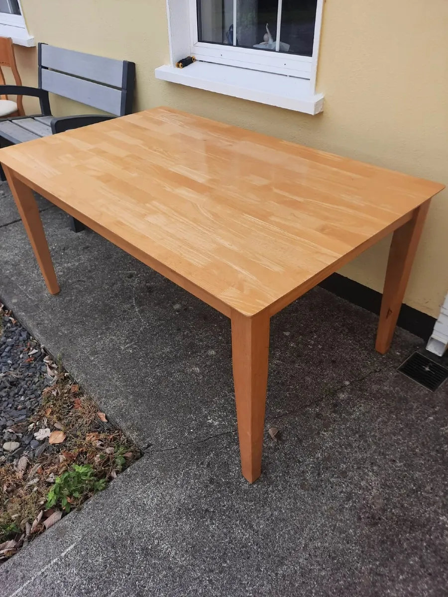 Kitchen table - Image 2