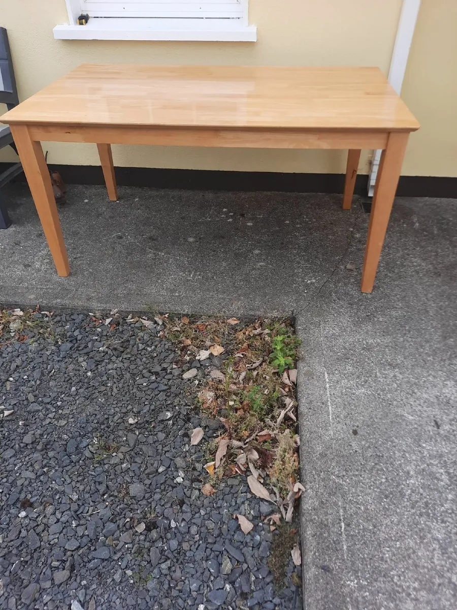 Kitchen table - Image 4
