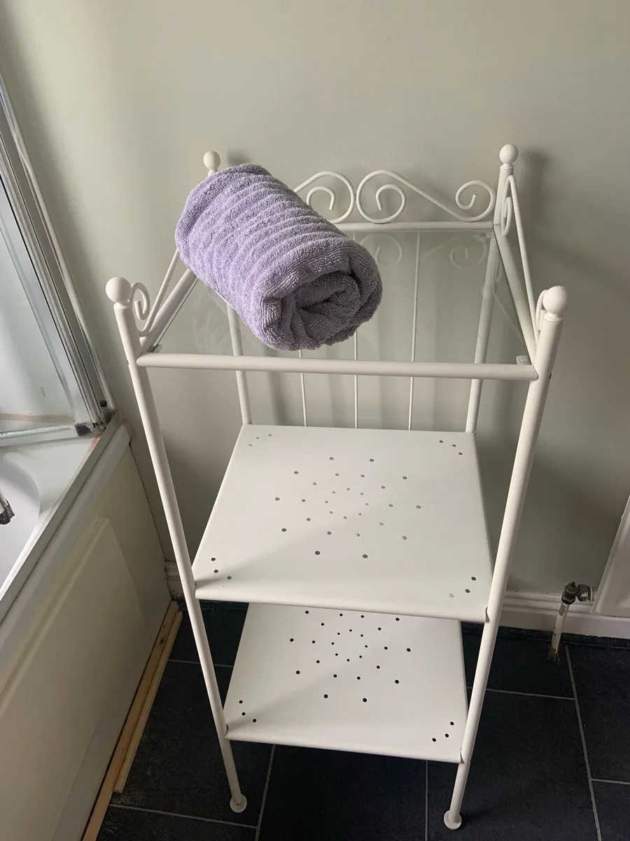 Shelf Unit