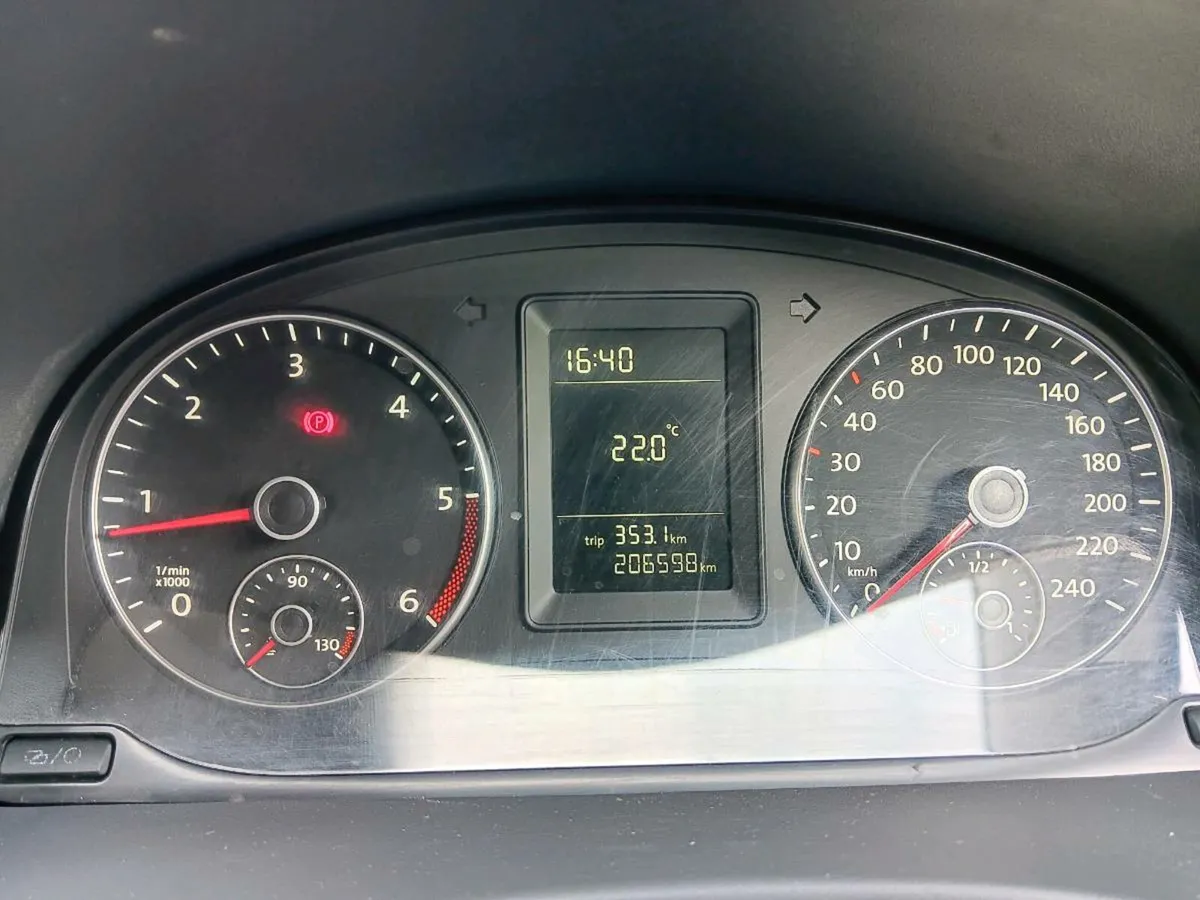 Volkswagen Caddy - Image 1