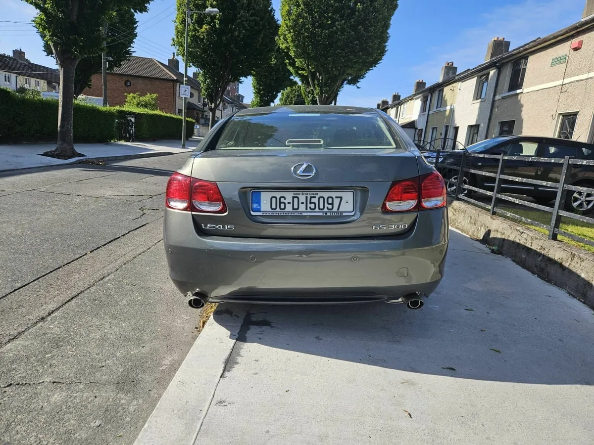 Lexus GS 300 4DR, 2006 - Image 2