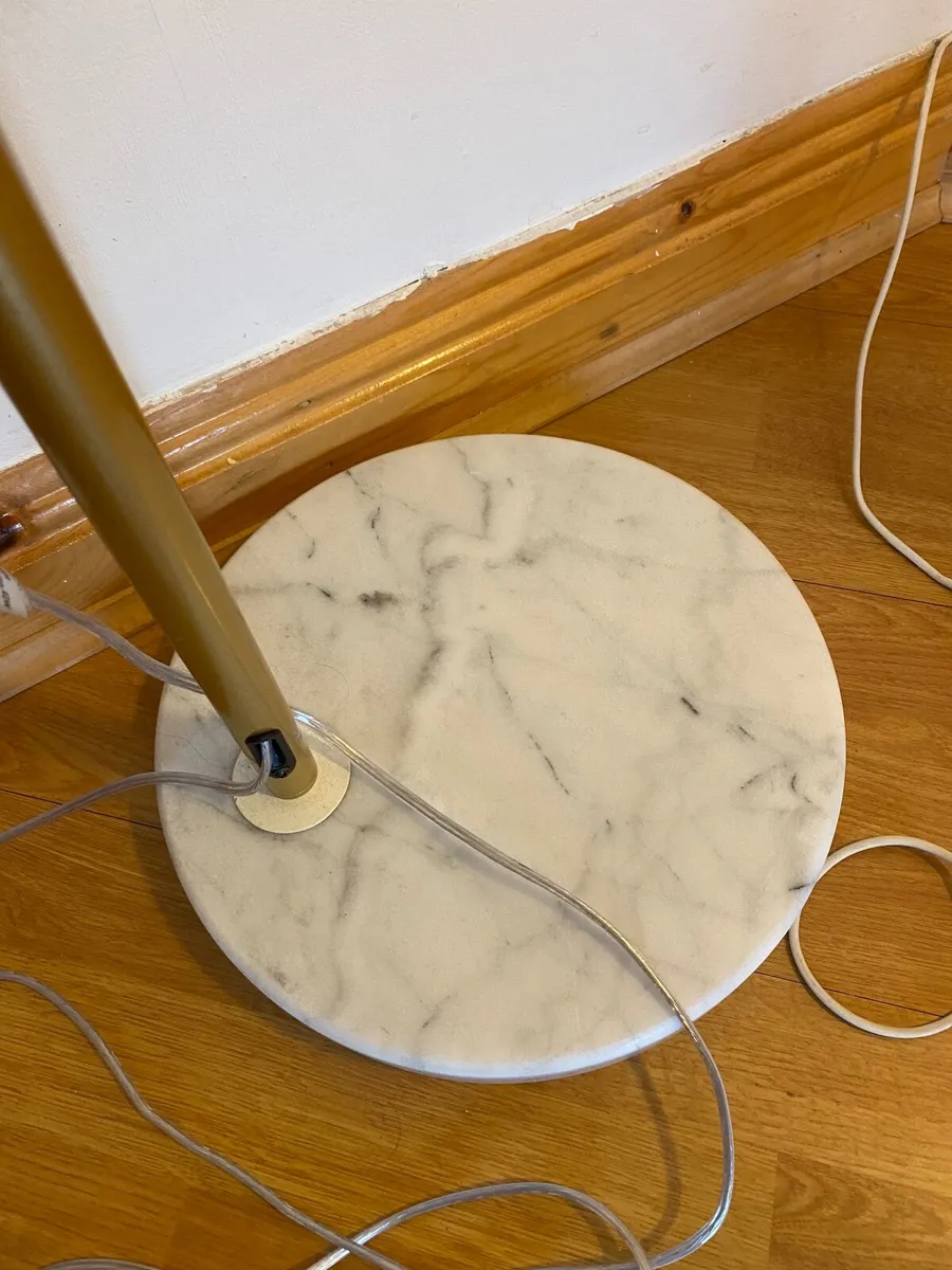 Arc Floor Lamp Gold - Image 4