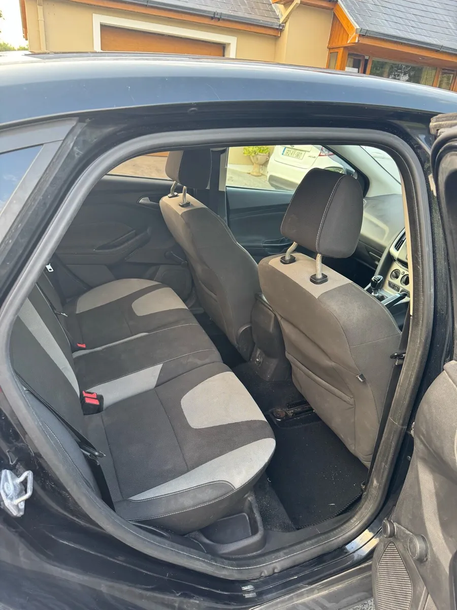 Ford Focus Saloon Low Milage - Image 4