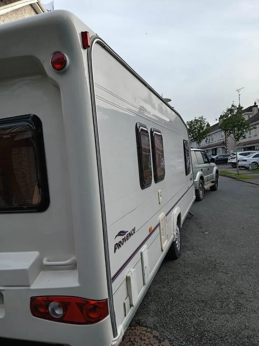 Caravan - Image 3