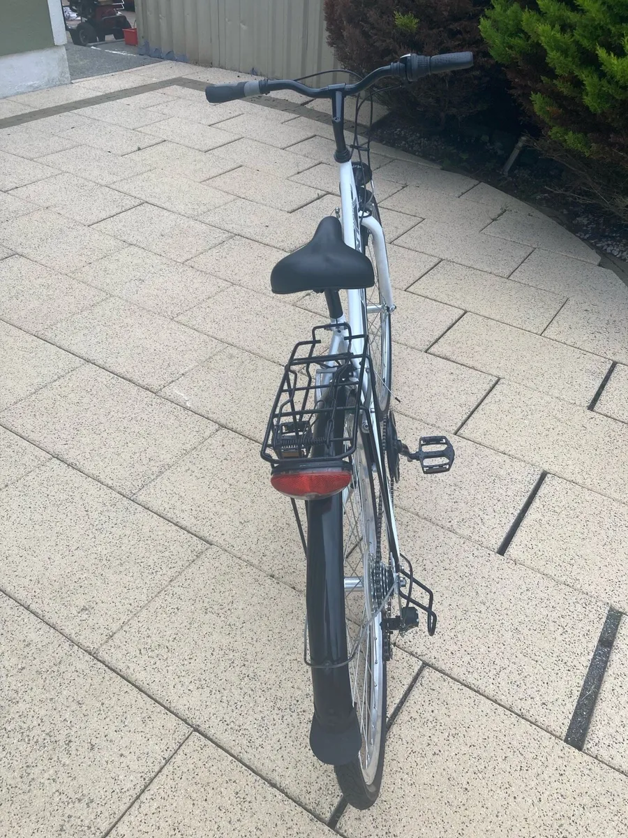 Sprint Amazon CTB 28 ladies bike - Image 4