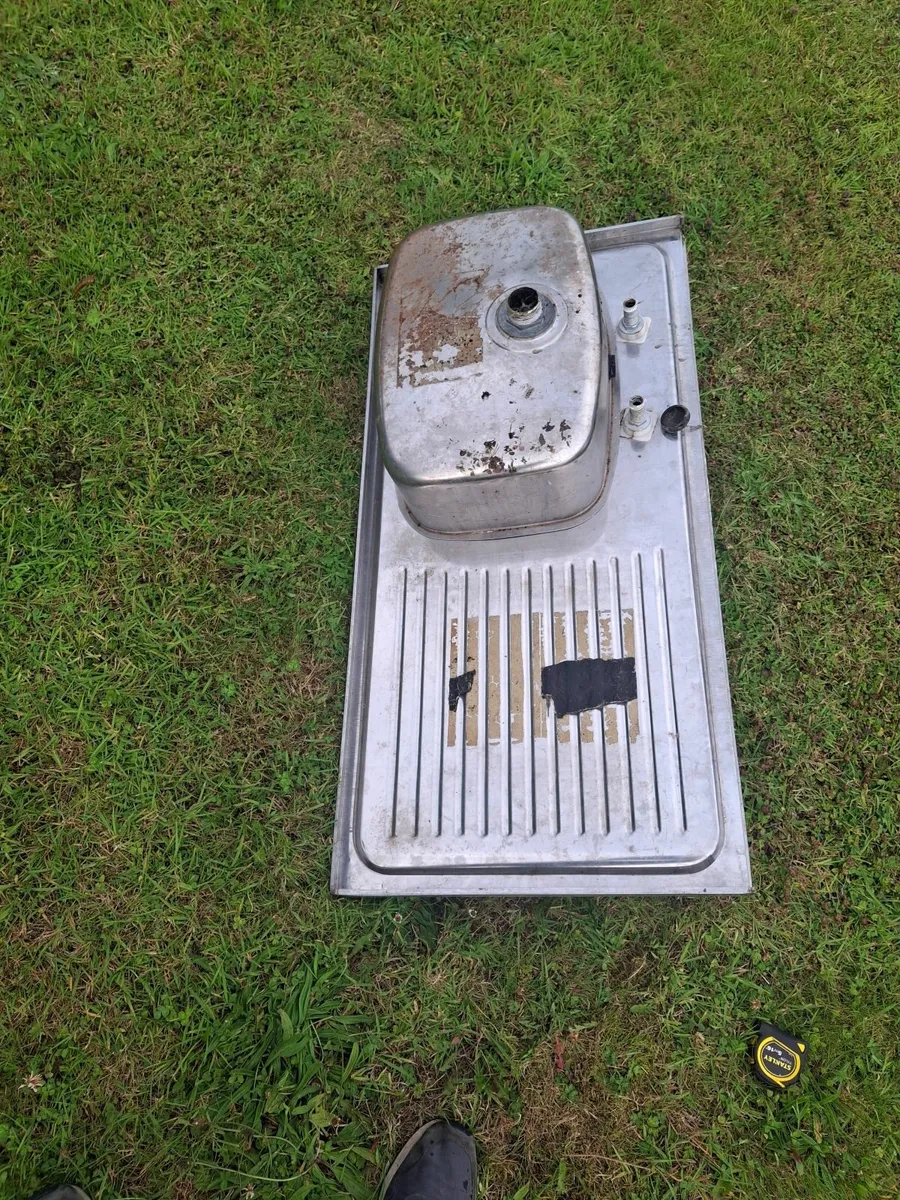 Kitchen sink - Image 3