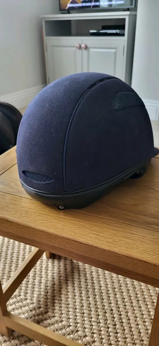 Equitheme Microfiber Air Helmet - Image 2