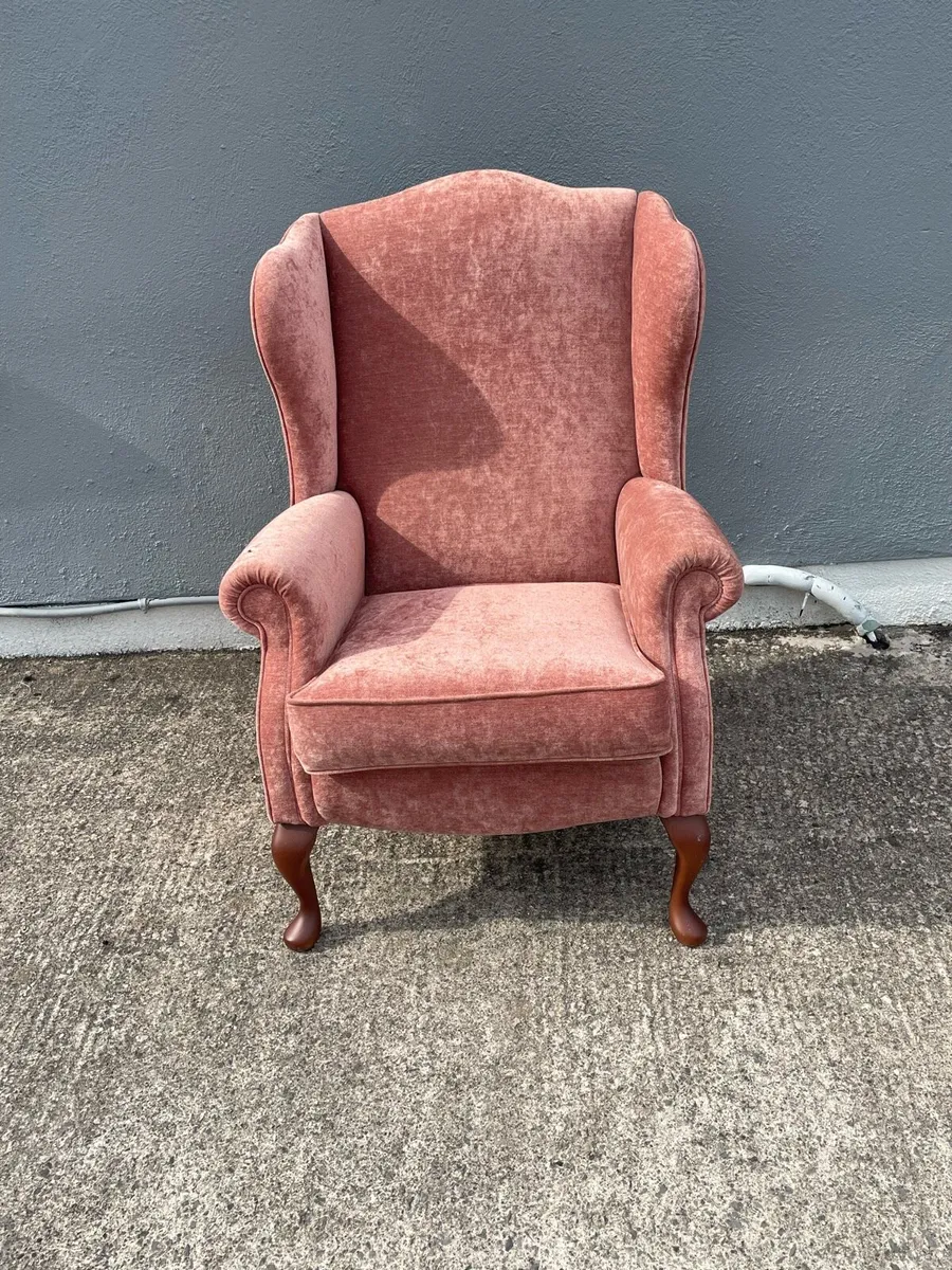 Queen Ann chair - Image 1
